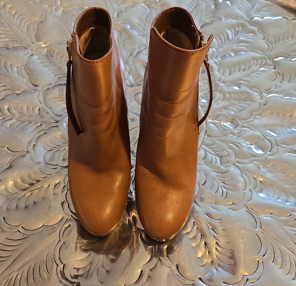 MICHAEL Michael Kors Tan Leather Ankle Booties with Side Zip Pull